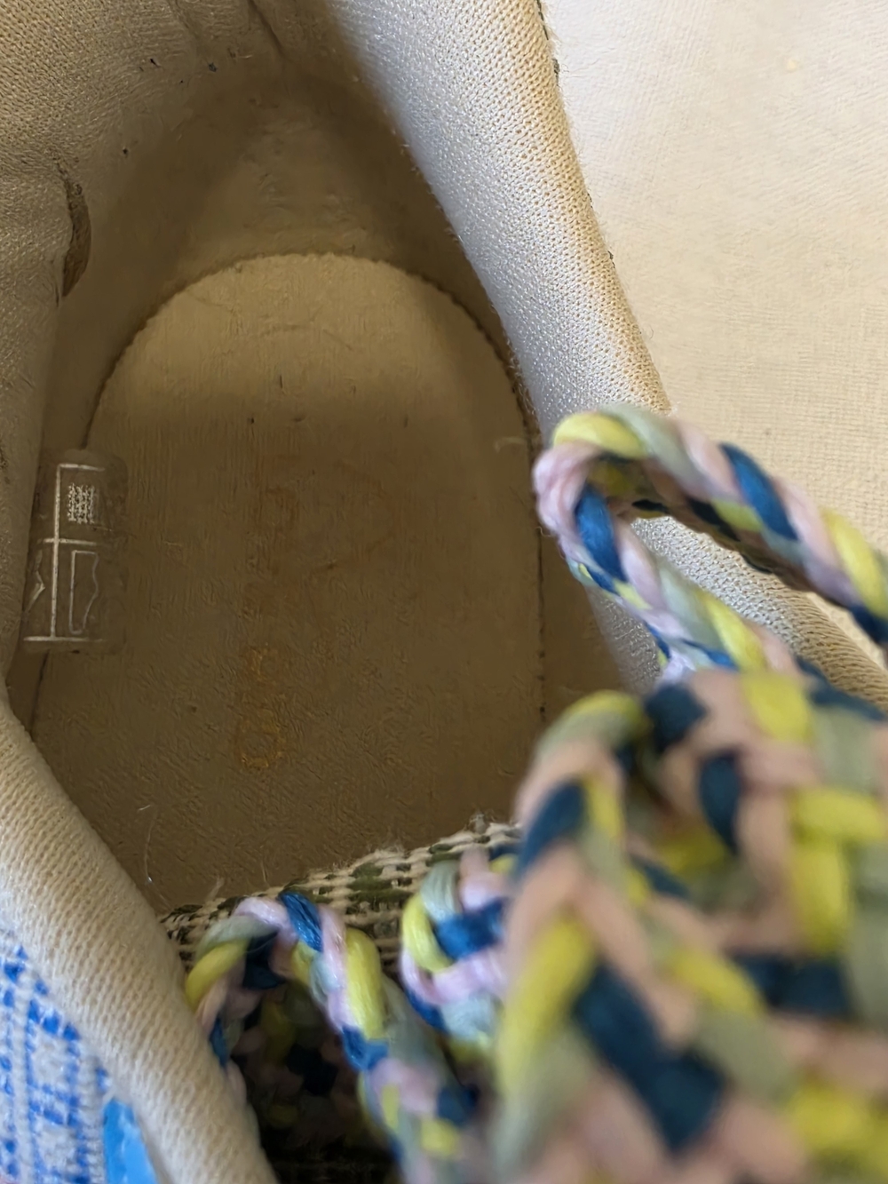 Love Rio Audre Sneakers - Picture 8 of 15